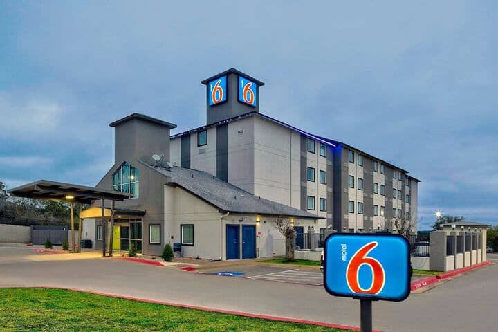 Hotel 45 of 46